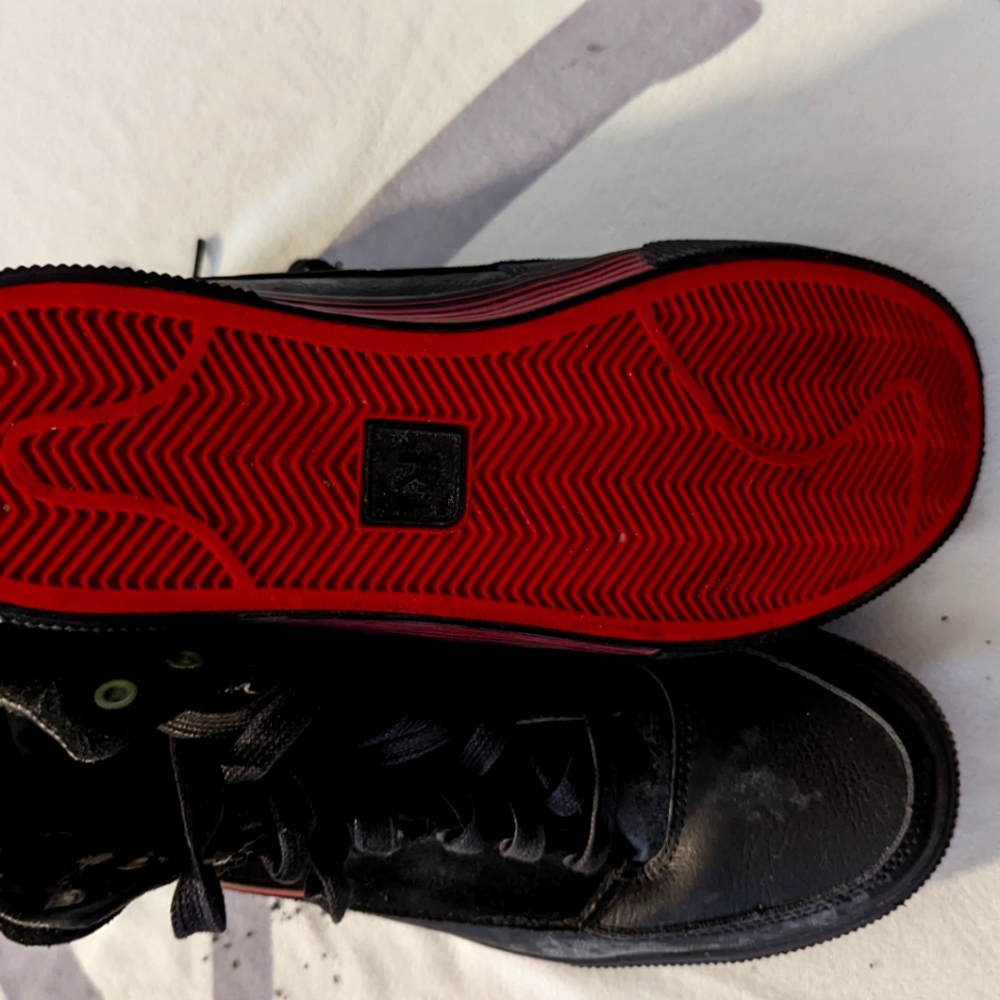 Men's sneakers